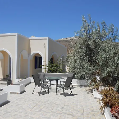 Chryssanthi's House * Kamari (Santorini)