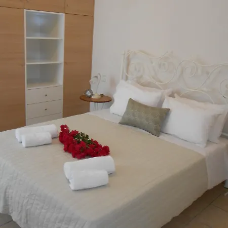 Εξοχικό σπίτι Chryssanthi's House *